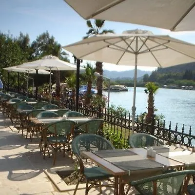 Dalyan Tezcan Hotel 3*,