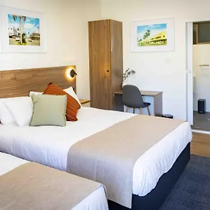 The Metropolitan 3*, Mackay Australia